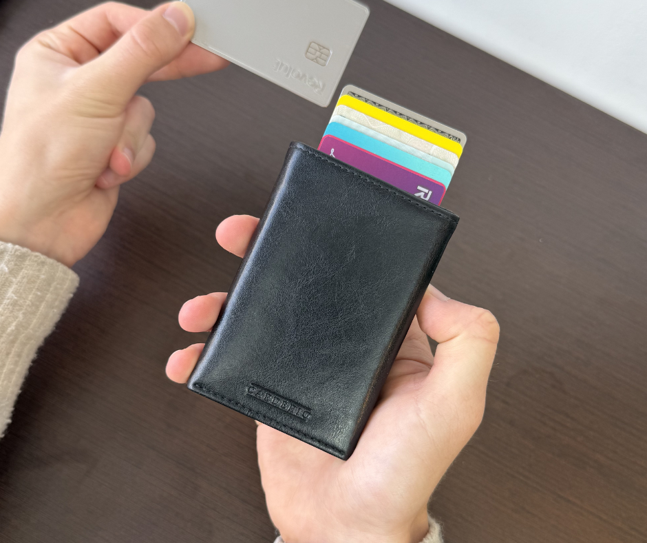 INSTANT CARD ACCESS